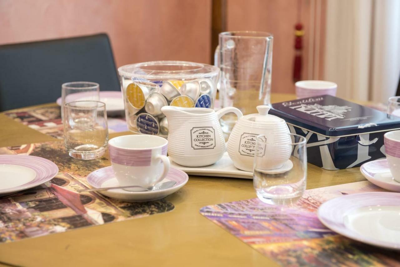 Stradivari Luxury Apartment Roma Dış mekan fotoğraf